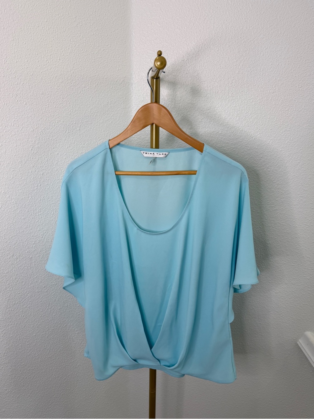 Trina Turk Isla Draped Crossover Short Sleeve Blouse Light Blue Size L